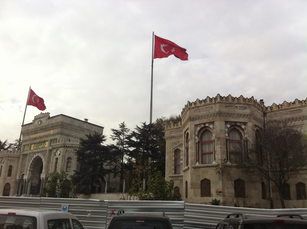 Istanbul, Turkey ~ of mesmerizing mosques and beckoning baklava