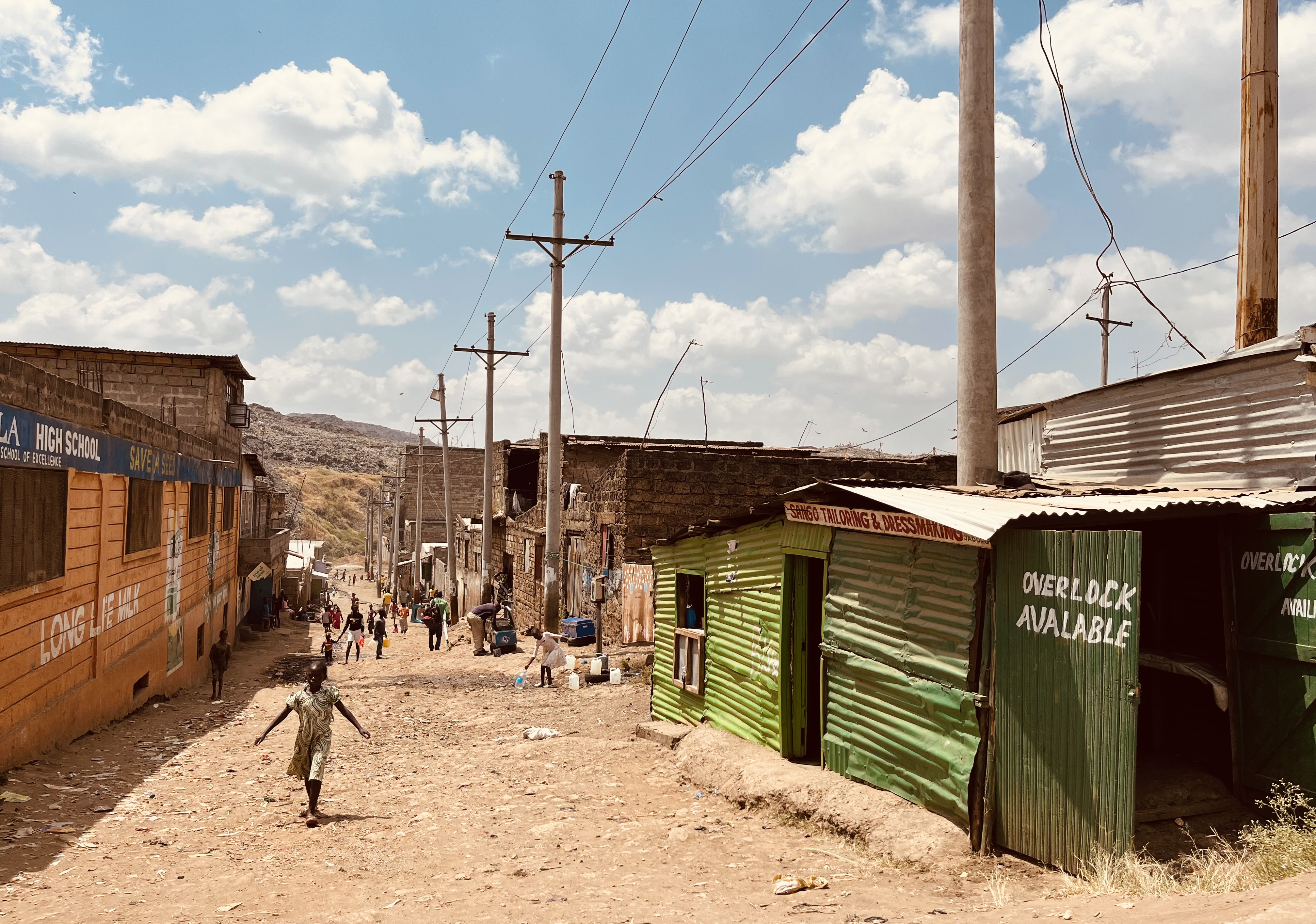Art and hope spring from the slums of Nairobi, Kenya